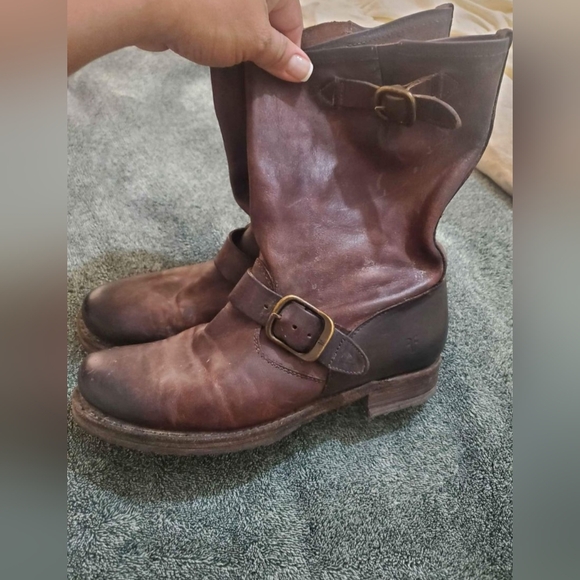 FRYE Veronica Boots 7b - Picture 2 of 3
